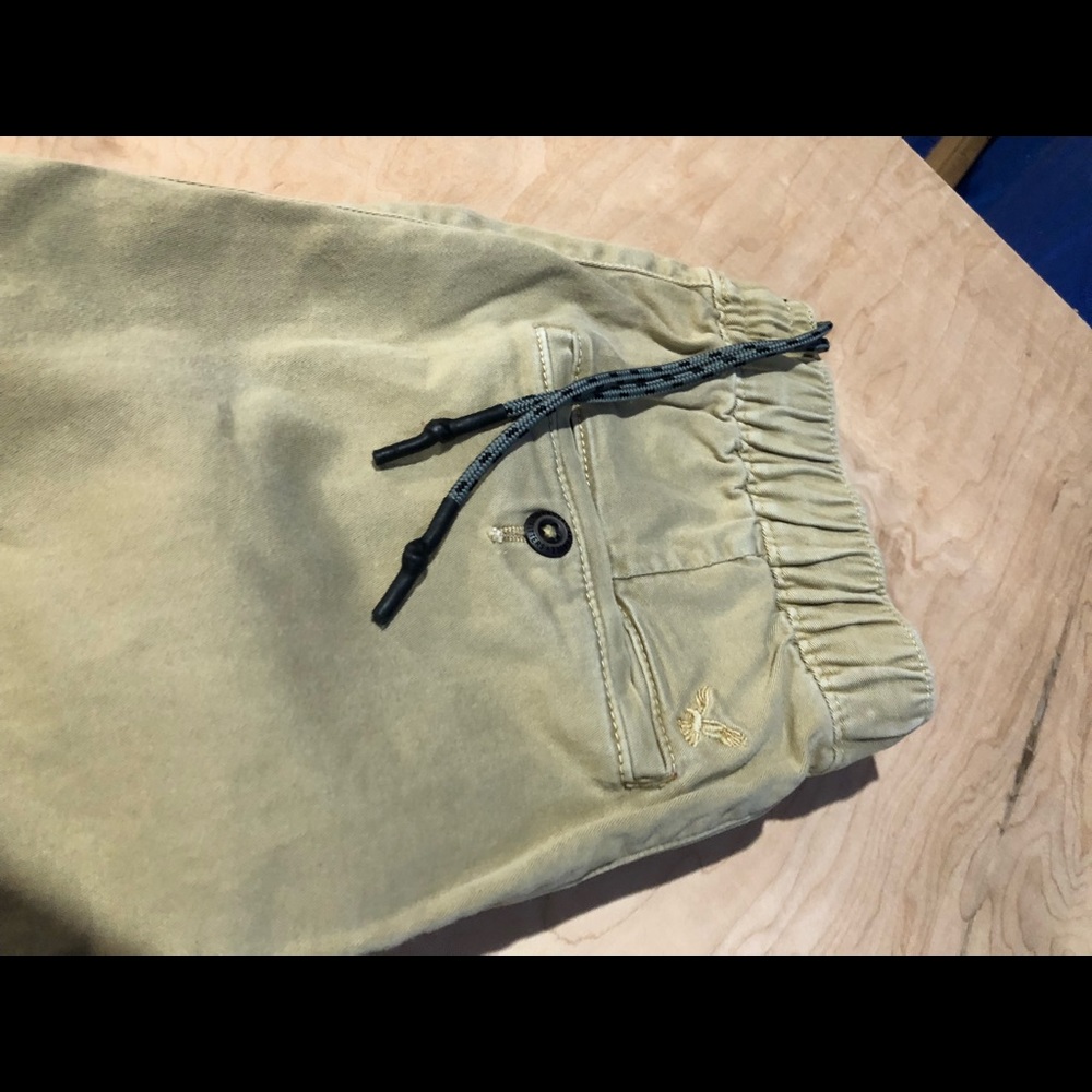 American Eagle Khaki Joggers Extreme Flex Sz XS